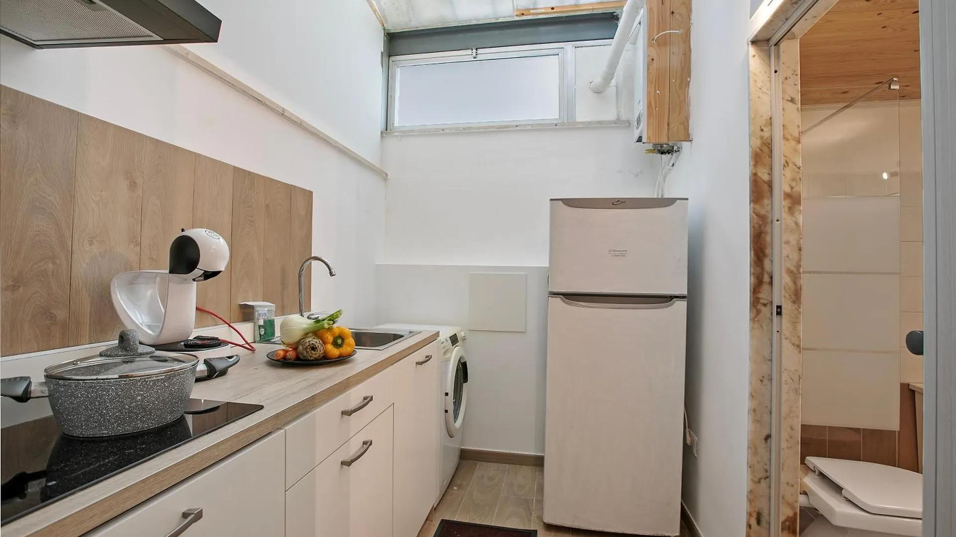 Dimora Apartments - Happy Rentals Bari Italy