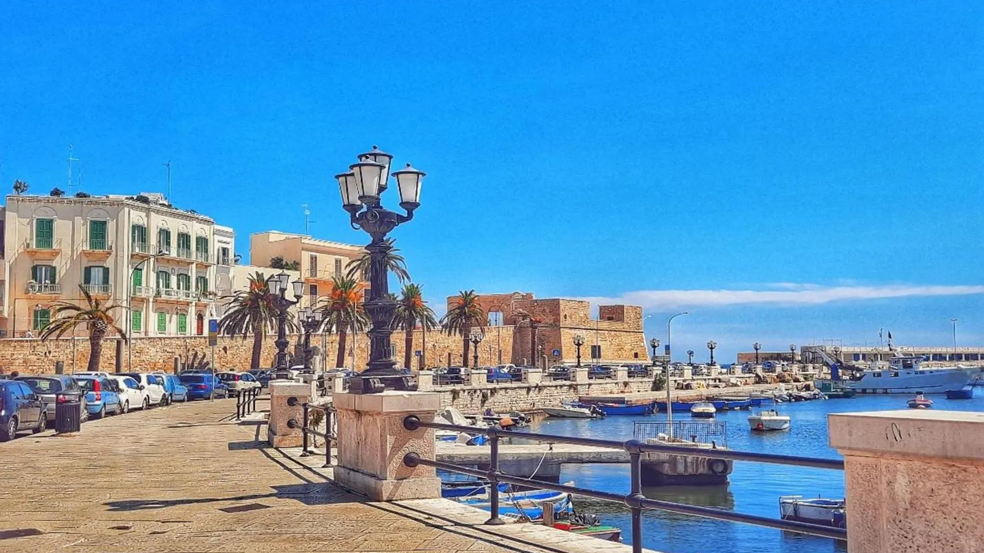 Dimora Apartments - Happy Rentals Bari