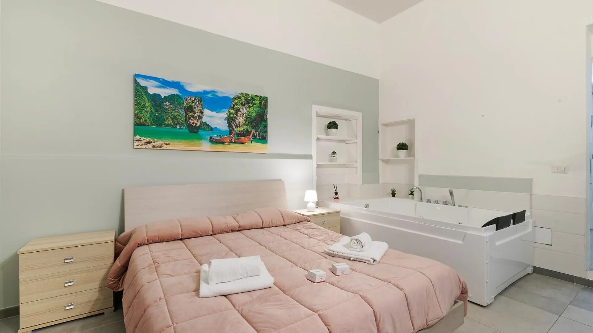 Dimora Apartments - Happy Rentals Bari