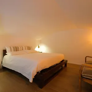 Apartment Old Stone House, Bari